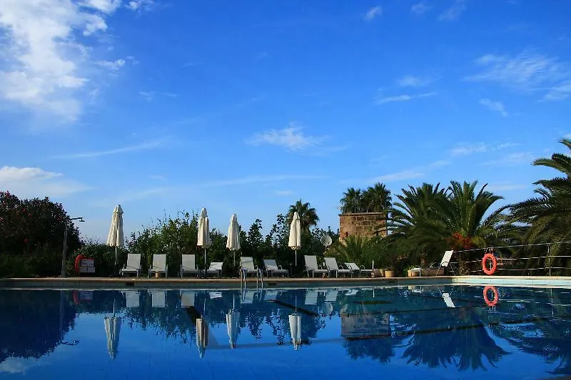 Hotel Rural Predio Son Serra Muro